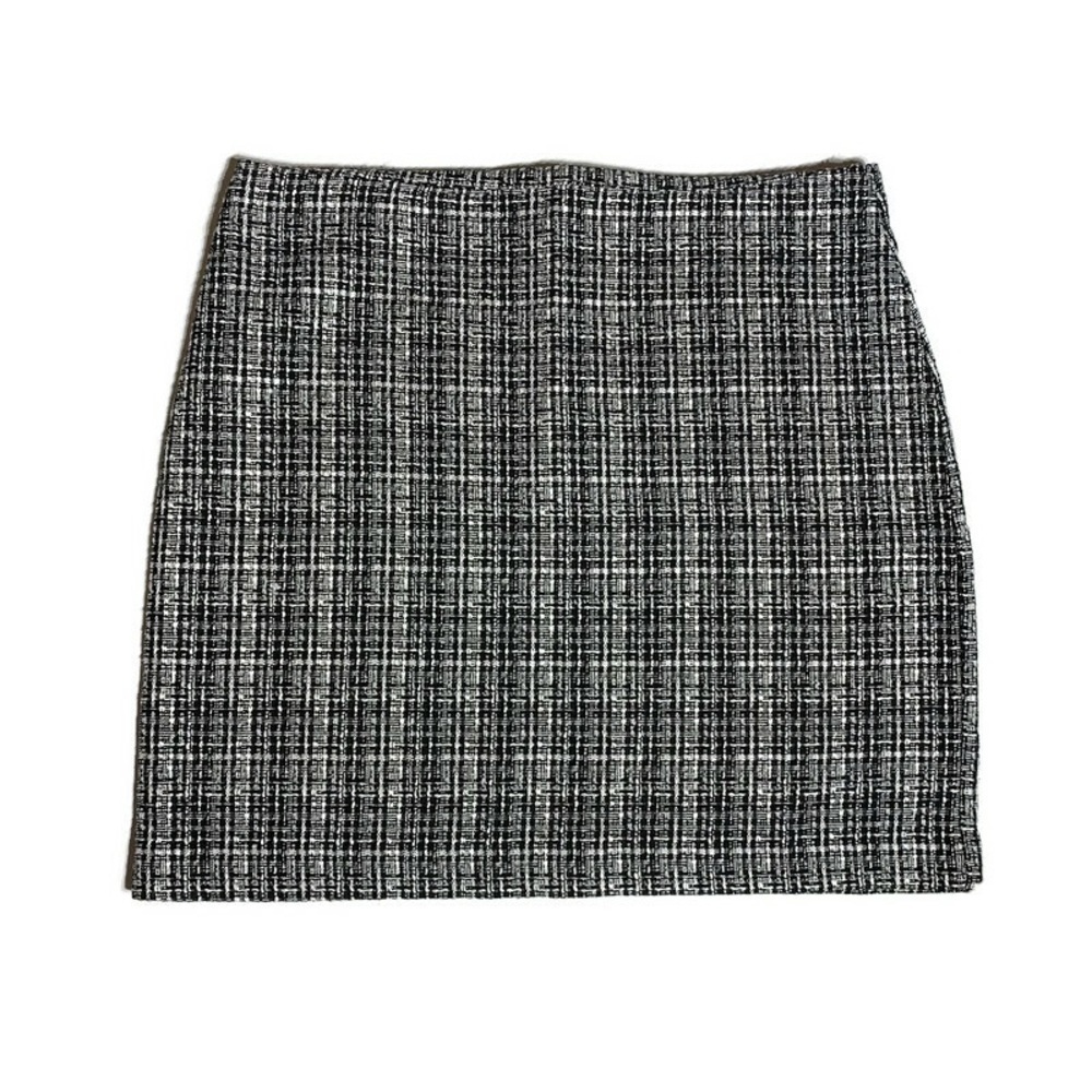Suzy Shier L tweed mini skirt